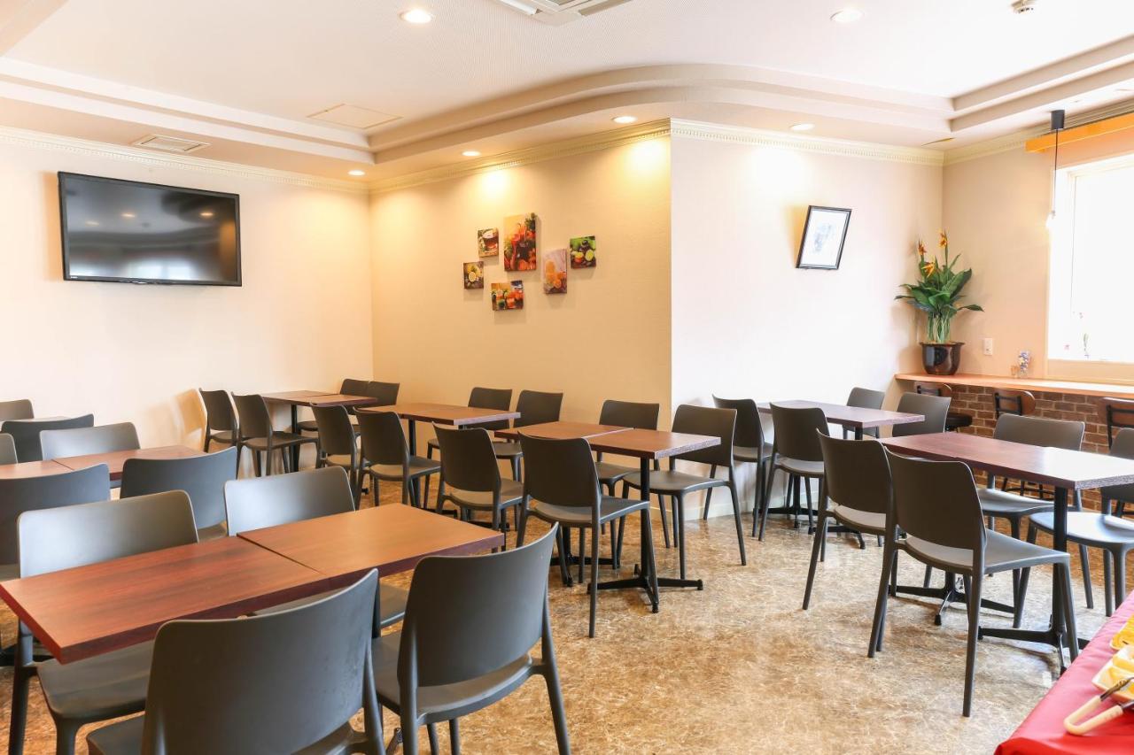 Ginowan Crystal Hotel Kültér fotó